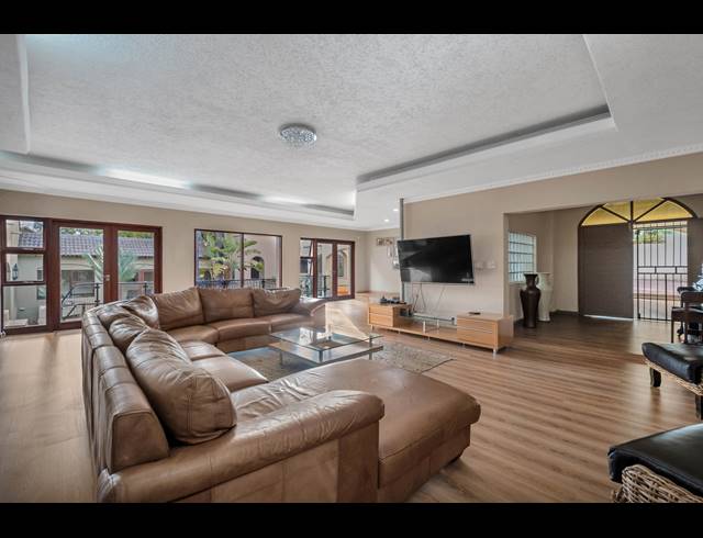 3 BEDROOM HOUSE FOR SALE IN WENDYWOOD